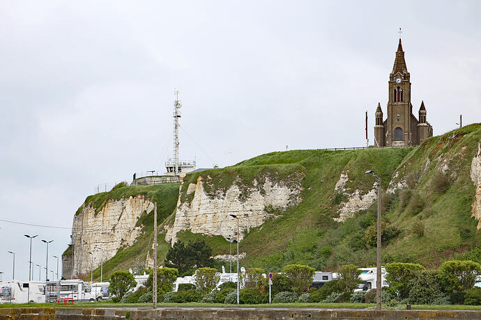 00_3209_Église_Notre-Dame_de_Bonsecours_de_Dieppe,_France